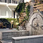 Lejlighedshotel Shellona &